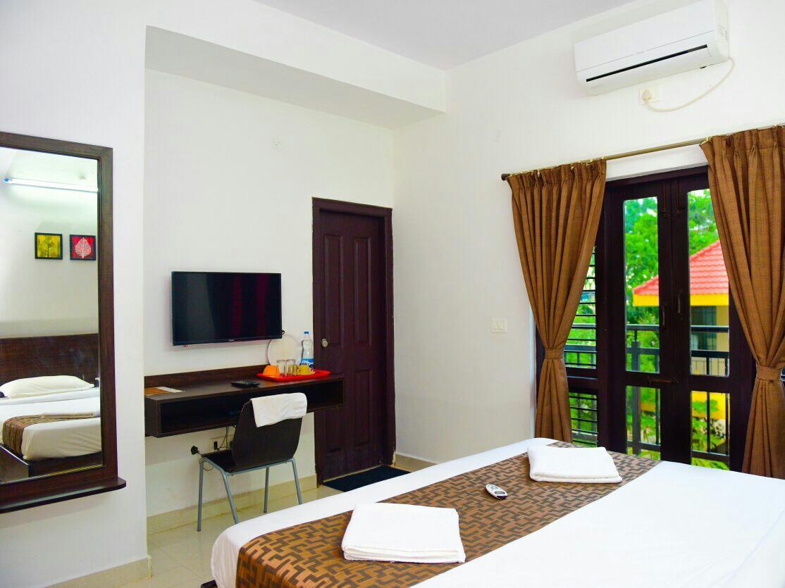 Varsha Enclave- Trinity House Aparthotel Mysore Exterior foto