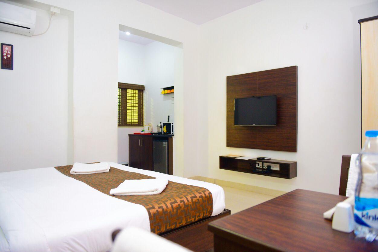 Varsha Enclave- Trinity House Aparthotel Mysore Exterior foto